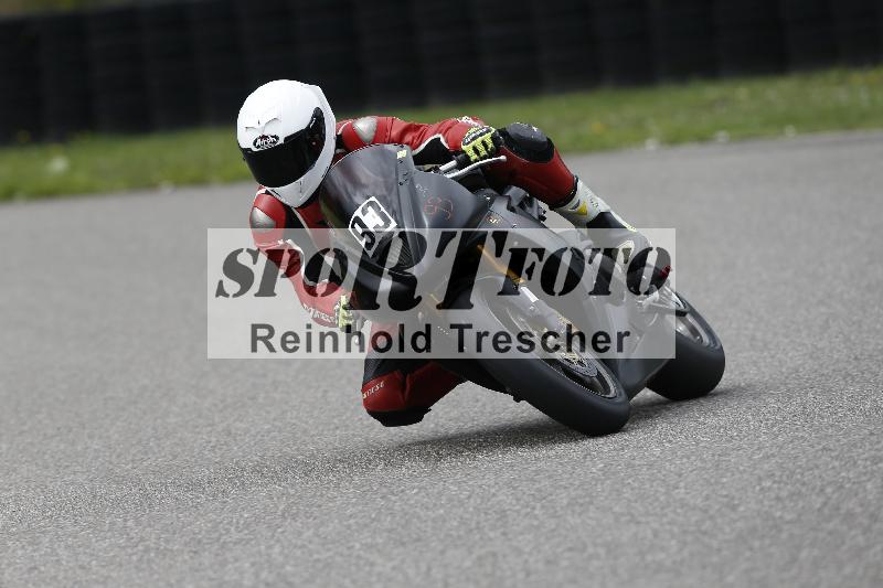 /37 28.07.2025 Dunlop Ride und Test Day ADR/Trackday Erfahren gelb Trackday schnell  rot/93